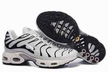 nike tn requin shox